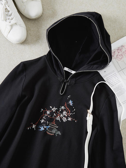 休闲刺绣复古重工花鸟中长连帽H型连衣裙 商品图2