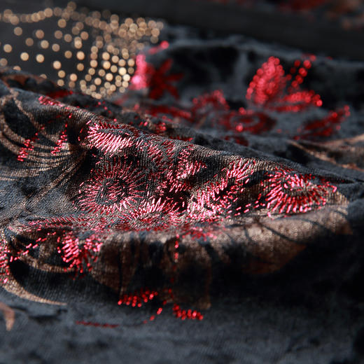 HF-98-719国风刺绣中长款风衣外套高端妈妈装 商品图2