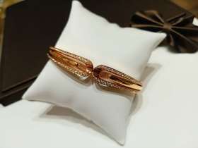 1F南洋恒信18K钻石手镯