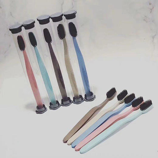 竹炭小麦秸秆牙刷（颜色随机发） 商品图0