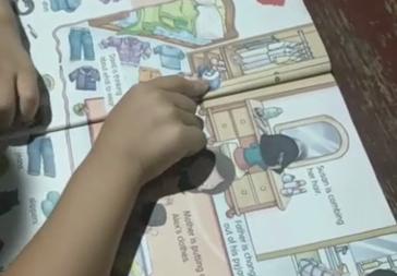 小鱼儿和妈妈互动 商品图0