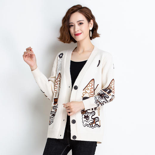 FCY-FQ65028刺绣针织开衫女2020年春秋新款宽松大码外套毛衣 商品图0