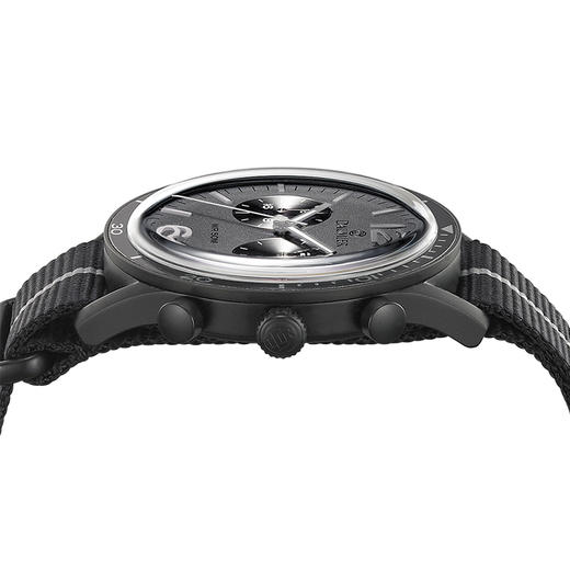 daumier/丹玛瑞士 纽柏林系列高雅百搭赛车款石英双时间男腕表dm9622