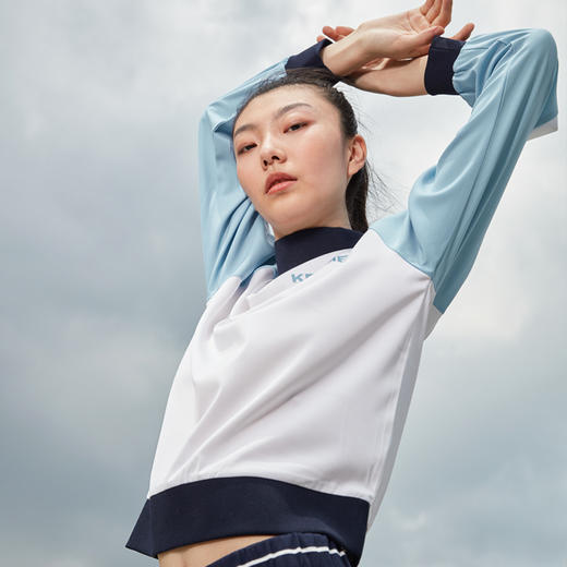 卡尔美新款插肩袖撞色条纹卫衣女清爽梭织高领休闲上衣 商品图3