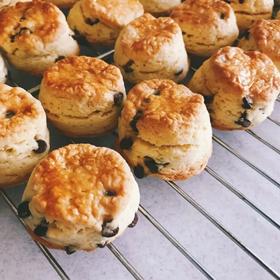  用爱做佐料，吃一次就爱上,在家享受英国女王的精致生活 