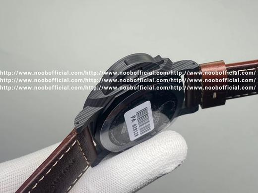VS。PAM661 有情怀又有灵魂。全新“碳纤维”7层碳纤维薄片➕高科技聚合物PEEK高压压缩表壳，天生带着军表血统，让人过目不忘！ 商品图9