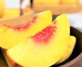  黄桃界的“爱马仕”，一年只有30天能吃到，脆爽香甜！ 
