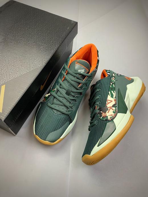 耐克 字母哥二代 货号：DA9853-300 尺码：40 40.5 41 42 42.5 43 44 44.5 45 46 商品图0