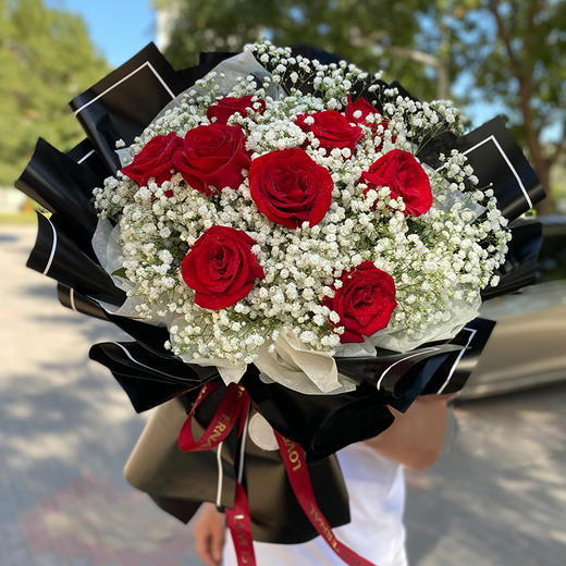 为你着迷11朵红玫瑰搭配满天星花束七夕情人节生日告白求婚祝福礼物送