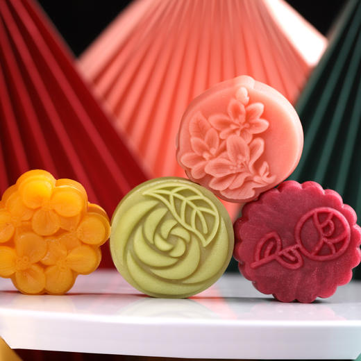 【多口味可选】多彩桃山月饼 9元/块 商品图0