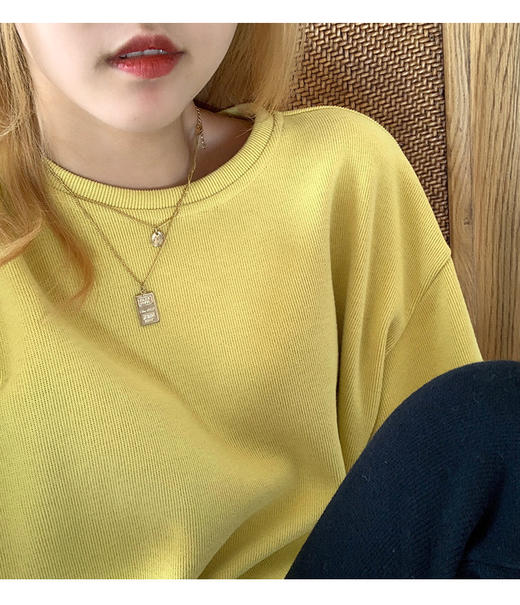 老米优品 / A妹穿的！棉花糖触感的卫衣~~短款奶油色系卫衣~超显腿长哟！7个色哦！T200822A 商品图7