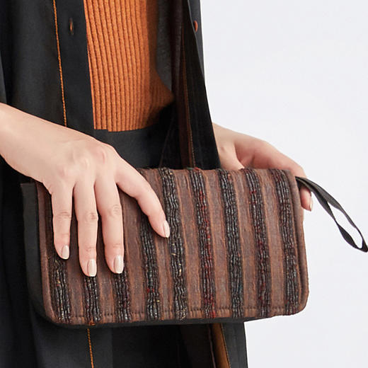 TANGY Collection /天意色织提花莨手拿包 商品图2