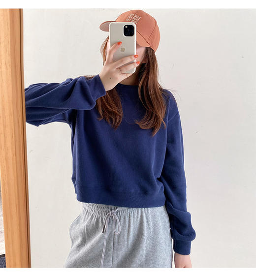 老米优品 / A妹穿的！棉花糖触感的卫衣~~短款奶油色系卫衣~超显腿长哟！7个色哦！T200822A 商品图3