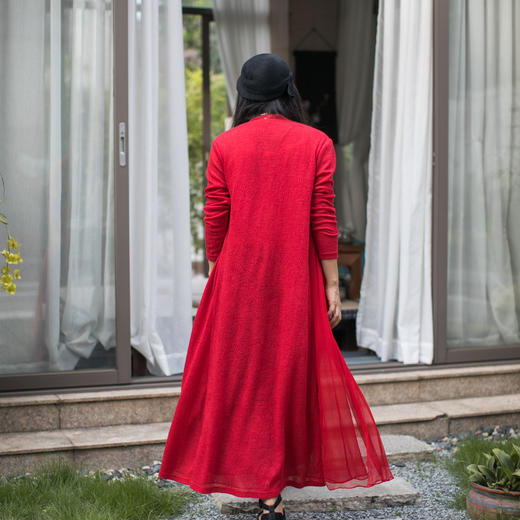 【林栖设计小店】2020秋季新款女装红色长袖休闲中长款针织开衫外套拼真丝 商品图1