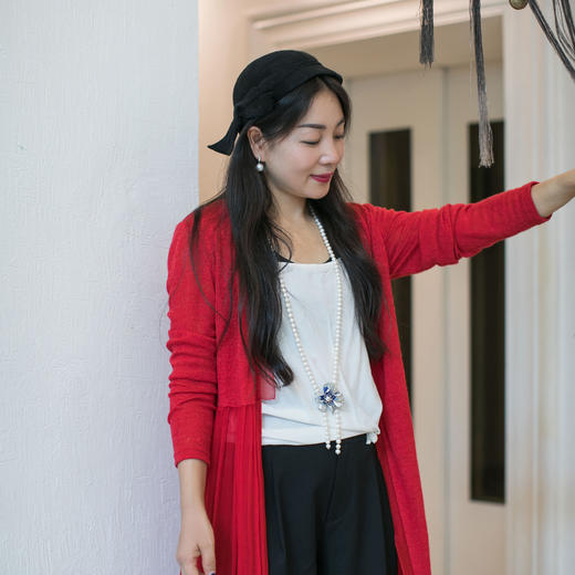 【林栖设计小店】2020秋季新款女装红色长袖休闲中长款针织开衫外套拼真丝 商品图2