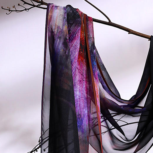 TANGY Collection /天意真丝印花围巾 商品图1