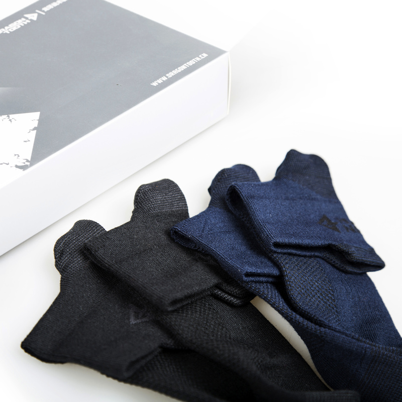 龙牙(dragon tooth)潜行银离子平板袜子 吸汗透气袜