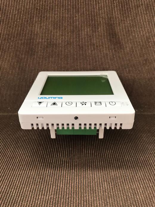 WKQ-107中央空调智能温控器 72只/件 商品代码83030 商品图1