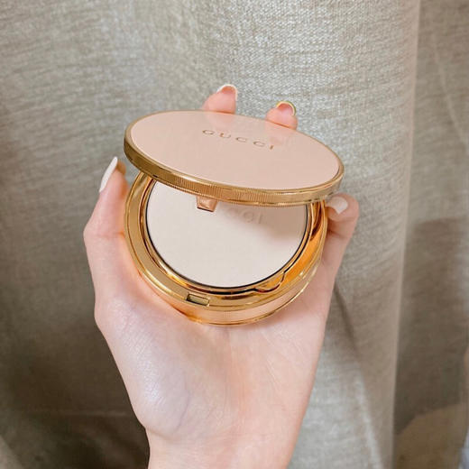 古驰（GUCCI）poudre de beauty蜜粉饼定妆控油哑光粉饼00#02#透明蜜粉无色 商品图3