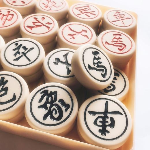 中国象棋 睿志5.0/6.0玉化石（工艺树脂）中国象棋 商品图3