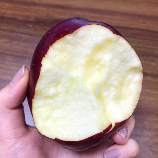 【快递停发，2月26日陆续发货】#基地直发#【甘肃·天水 】 花牛苹果  新鲜上市  粉甜大蛇果  商品图4