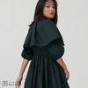 【玩色游戏】深墨绿造型感斗篷V领嘭嘭连身裙 商品缩略图2