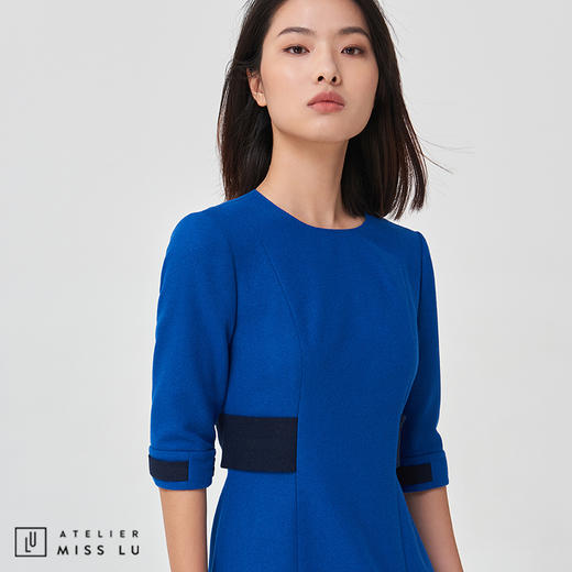【复古迷情】复古宝蓝拼色收腰简洁款通勤羊毛连衣裙 商品图3