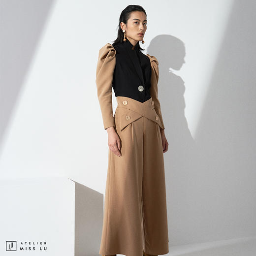 【不落俗“套”】拼色廓形袖修身西装外套 商品图1