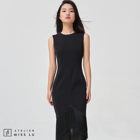 【不如跳舞】双层下摆倒V字流苏修身小黑裙