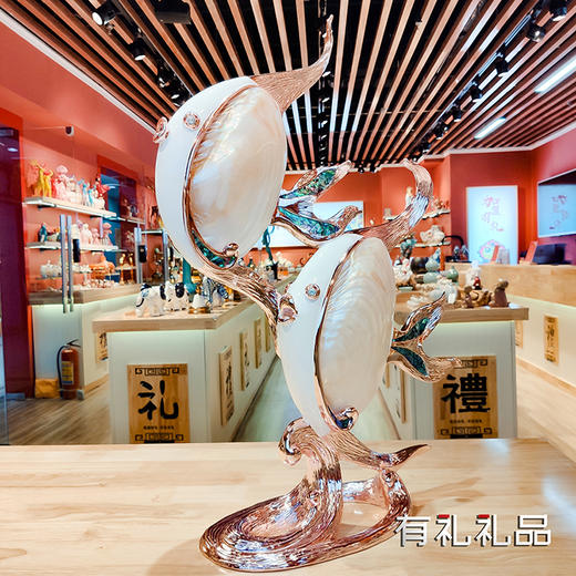 双飞鱼  澳洲真贝系列 贝壳鱼摆件结婚礼物送新人欧式轻奢创意高档客厅玄关酒柜家居装饰品 创意 时尚 鱼 精美 摆件 商品图4