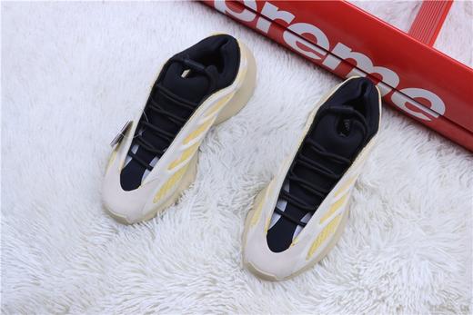 椰子700V3系列】阿迪达斯/Adidas 阿迪椰子700V3 米黄黑 商品图1