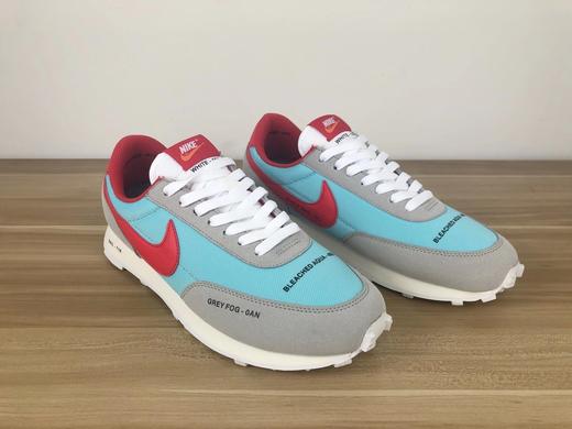 公司级Nike Air Daybreak 破晓系列 刺绣彩勾 华夫复古休闲运动慢跑鞋 CZ8699-460 商品图2