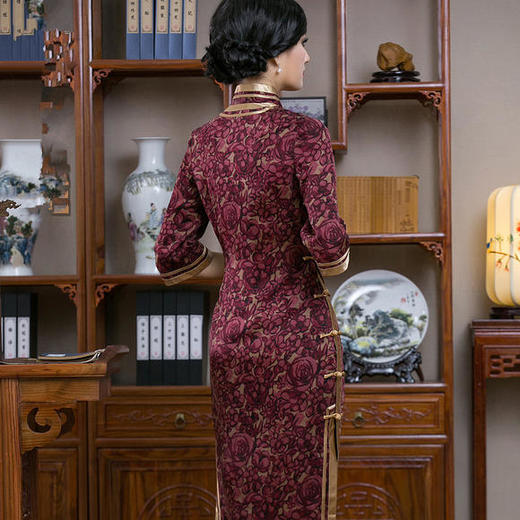 FD-QC1697201 新款高端复古真丝长款旗袍 商品图1