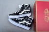Vans SK8-Mid Circle V Logo 黑色经典高帮 开学季火爆出货，官网2020秋季预售款 ，出圈范儿，经典的CIRCLE V标LOGO呈现在简约的经典鞋款之上 商品缩略图1