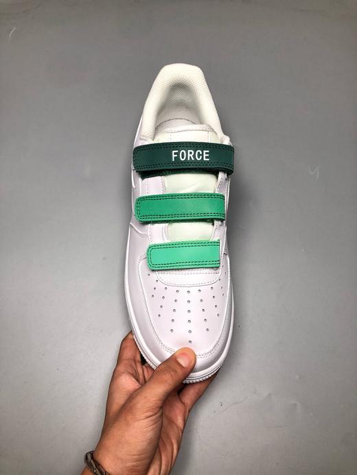 绿尾史密斯与空军两大经典元素合一柔软、弹性十足的缓震性能和出色的中底设计，而 Nike Air 科技也早已成为保持盛名的强劲后盾 商品图1