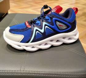 小李宁 男童跑步鞋 货号，YKFQ054-1-3-9