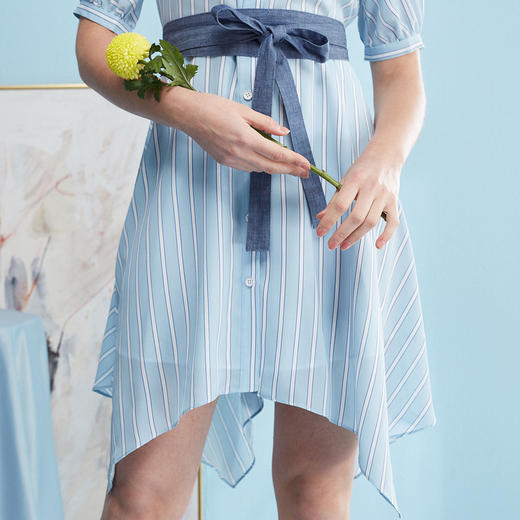 欧芮儿新款收腰方领不规则条纹衬衫连衣裙女中长款裙子 商品图3