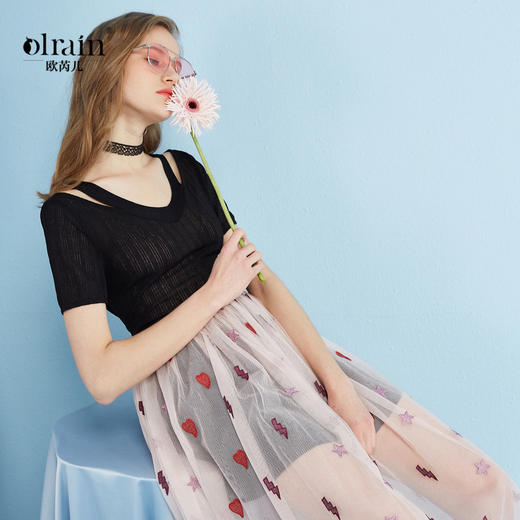 欧芮儿 夏装新款蕾丝拼接V领网纱绣花针织连衣裙女中长款裙子 商品图0