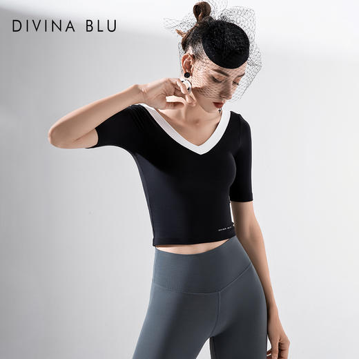 DIVINA | 2020秋冬款巴黎裸感短袖03-001 商品图0