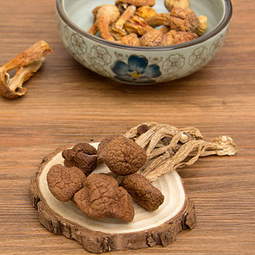 林中宝姬松茸 美味鲜浓 原色无泥 180g袋装 全国非偏远地区包邮 商品图2