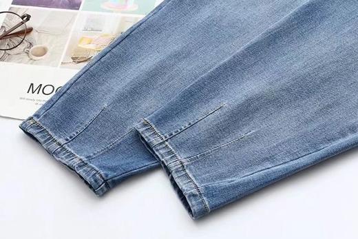 点此购买 200斤以内大码女款弹力水洗牛仔裤 糕157015 商品图13