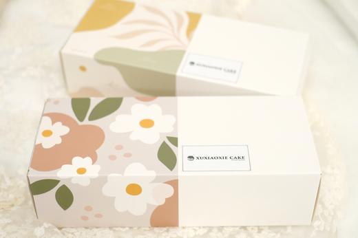 2020教师节：向日葵月饼礼袋，3颗奶黄流心月饼+3颗雪媚娘流心月饼+一束向日葵花 商品图3