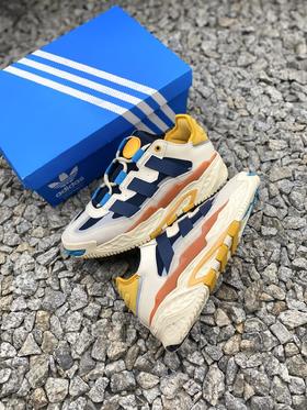 公司级 从街头衍生而来的街球风格 改变了传统篮球运动的发展