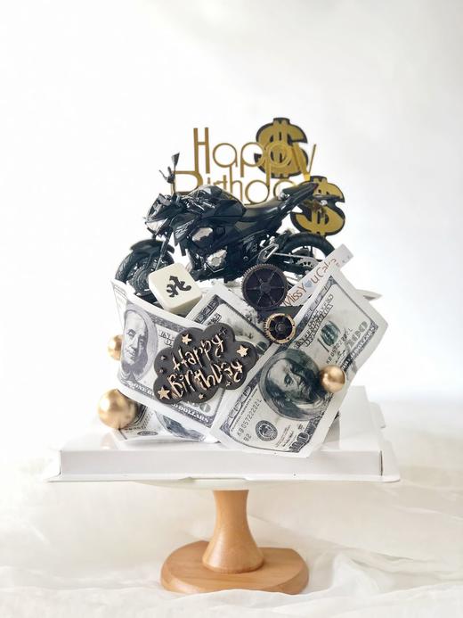 定制款裸蛋糕 - 黑金骑士 商品图0