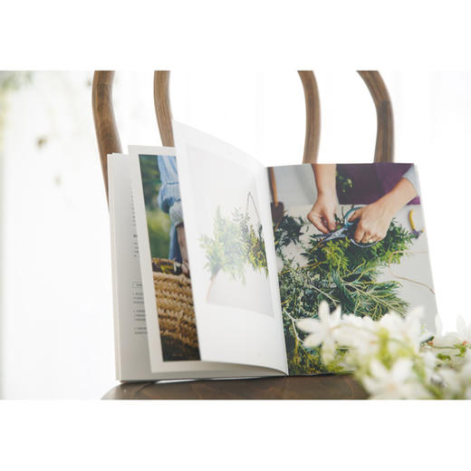 自然花环 凯蒂史密斯 著 自然风格 花环设计 花艺爱好 小清新 家居装饰 家居风格 中信出版社图书 正版 商品图10