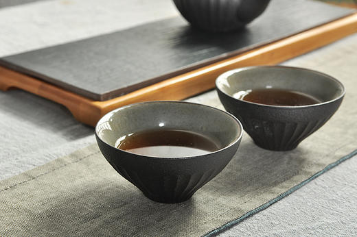 绚彩铁釉小侧壶 5件套 日式和风铁釉茶具创意简约送礼整套茶具礼盒 茶道 精美茶具 商品图3