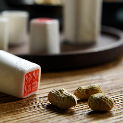 C-XZ-0001 一团和气 羊脂玉瓷 套三方尊酒具一壶两杯 商品图3