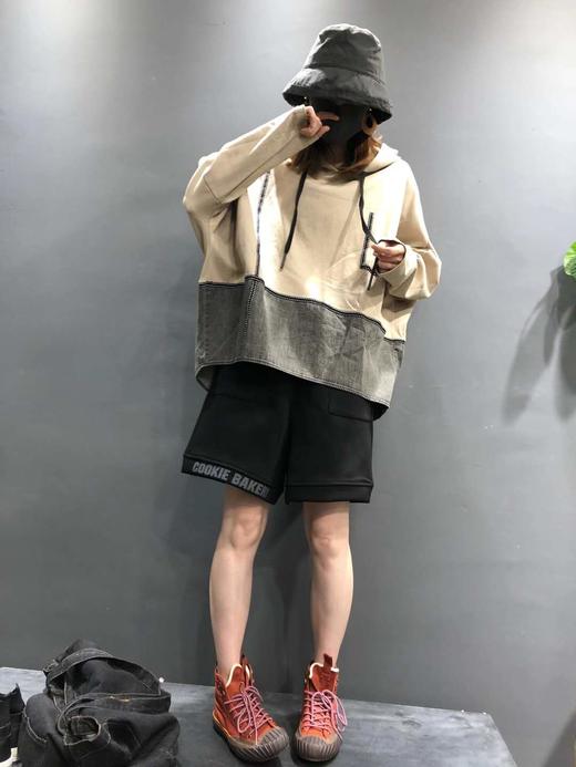 怪怪树卫衣2012 商品图0