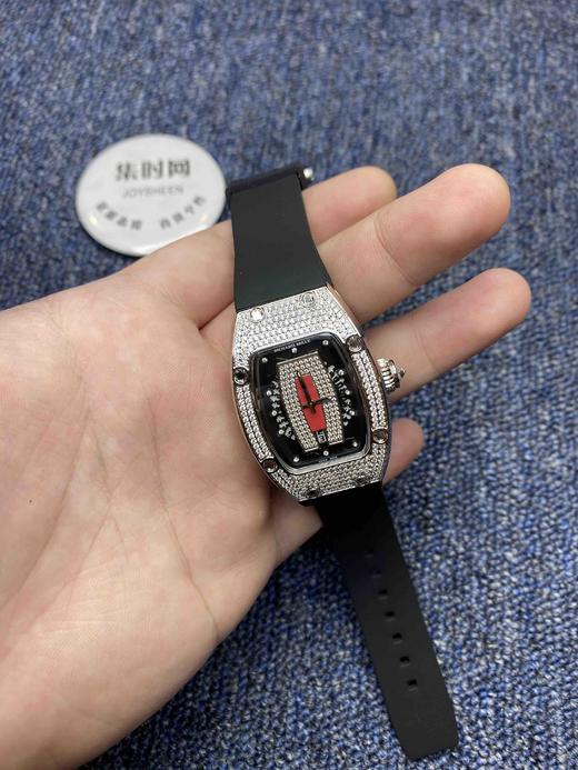 【Richard Mille 理查德米勒】限量版RM07-1 “红唇”满天星女表，最难打造的桥形壳套 商品图8
