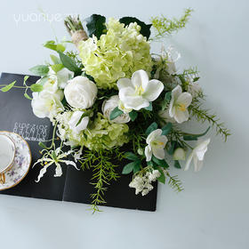 北欧轻奢仿真花高档手捧花束客厅酒店餐桌前台摆设件装饰花样板间